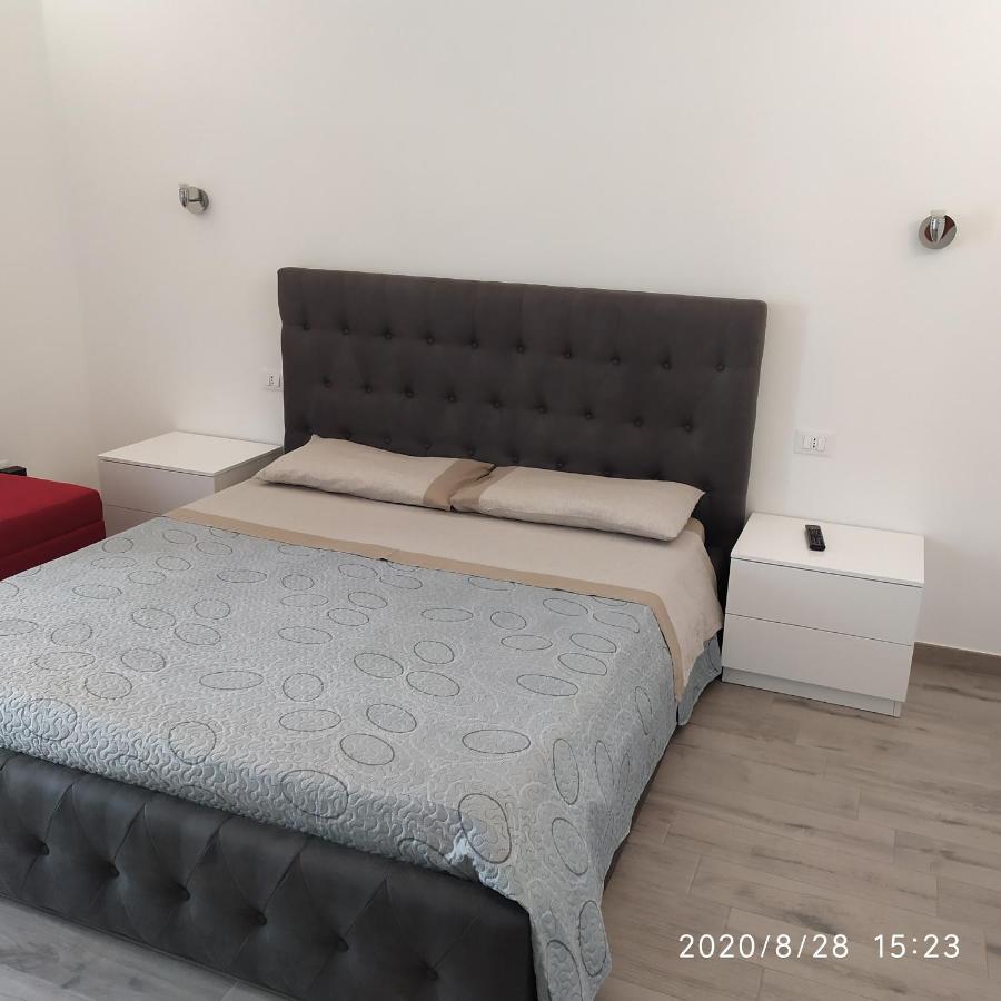 Casa Vacanze Dany Таранто Екстериор снимка
