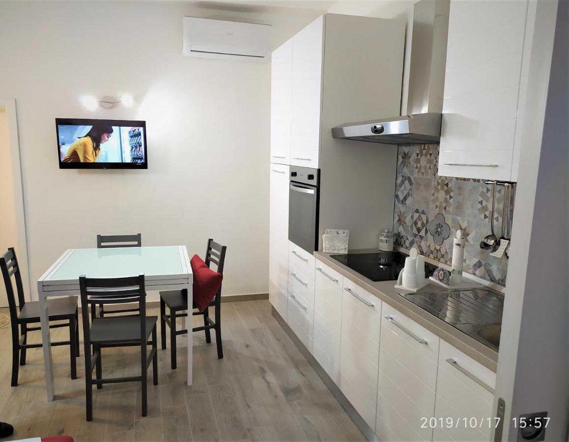 Casa Vacanze Dany Таранто Екстериор снимка
